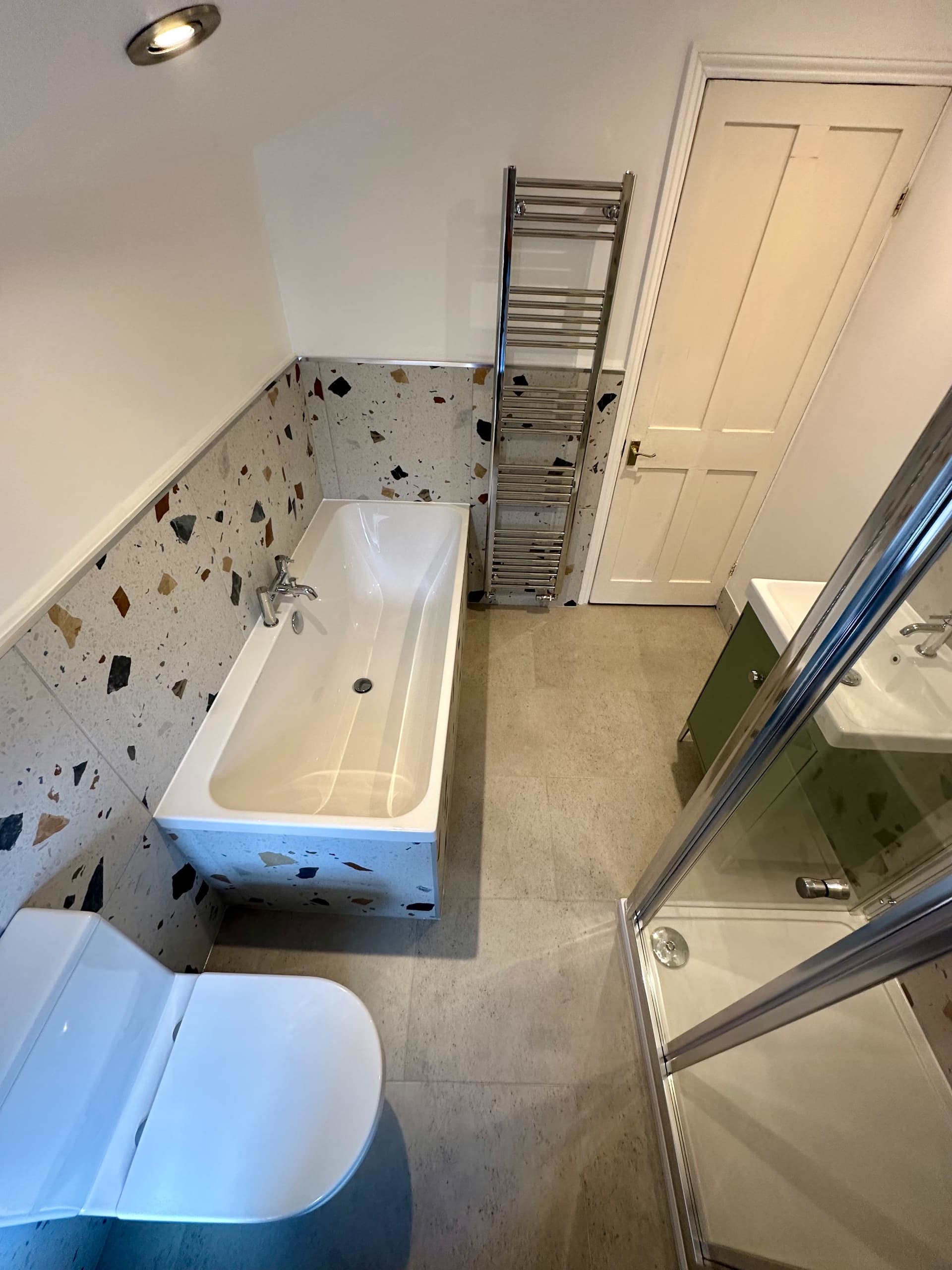 Looking for a Plumber in Thornbury?
